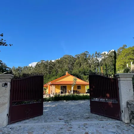 Semesterbostad Casa Da Floresta *